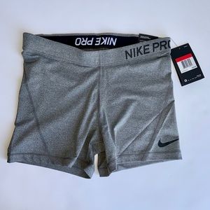Nike Pro Tight Fit